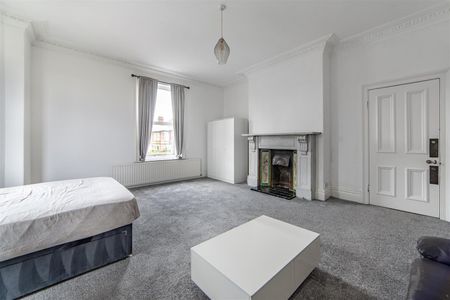 4 bed maisonette to rent in Church Road, Newcastle Upon Tyne, NE3 - Photo 3