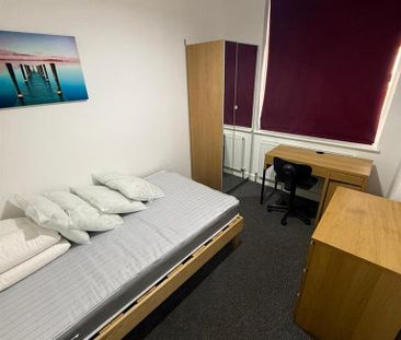 4 bedroom house share to rent - Photo 6