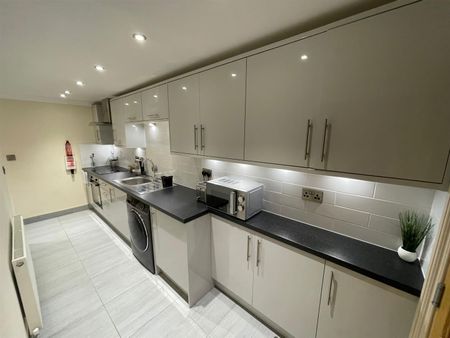 Flat 3, 27, Albert Street, Belper, Derbyshire, DE56 1DA - Photo 4