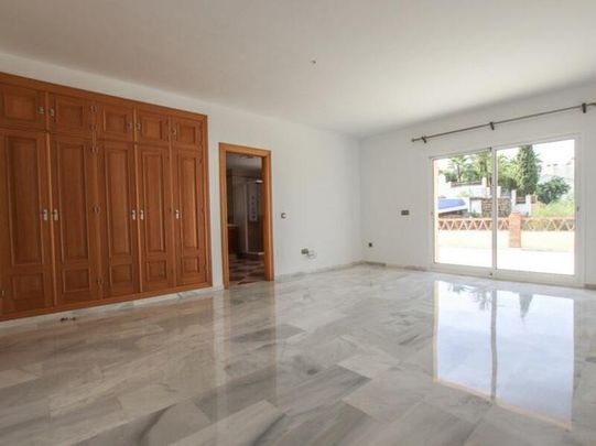 Marbella, Andalusia 29604 - Photo 1