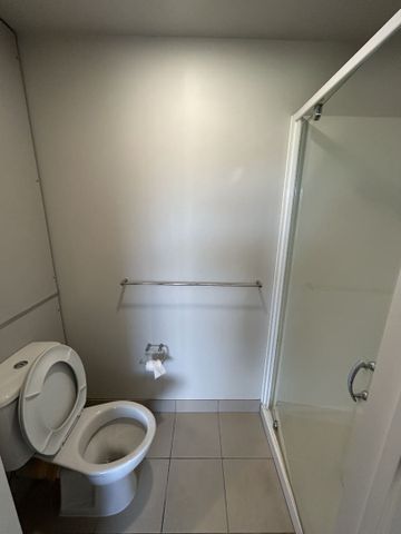 Ground Floor Furnished Room Ready to Rent - Photo 4