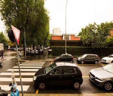 Via Vincenzo Foppa, Milan, Lombardy 20144 - Photo 6