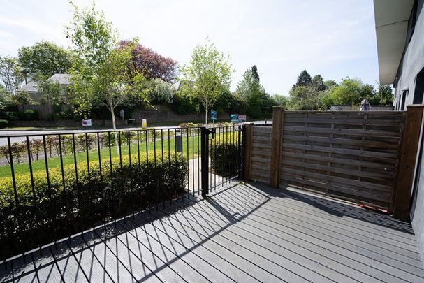 High Street - Photo 1