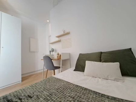 Calle de los Caños del Peral, Madrid, Community of Madrid 28013 - Foto 5