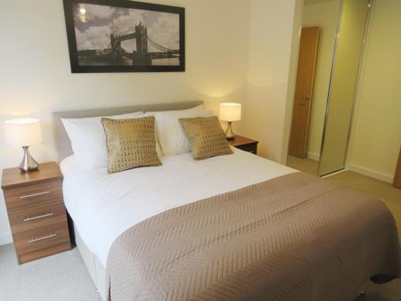 2 bedroom apartment to rent - Photo 3