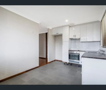 657B Karrinyup Road, Stirling, WA 6021 - Photo 5
