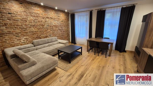 Wały Chrobrego, ul. Zygmunta Starego - Photo 1