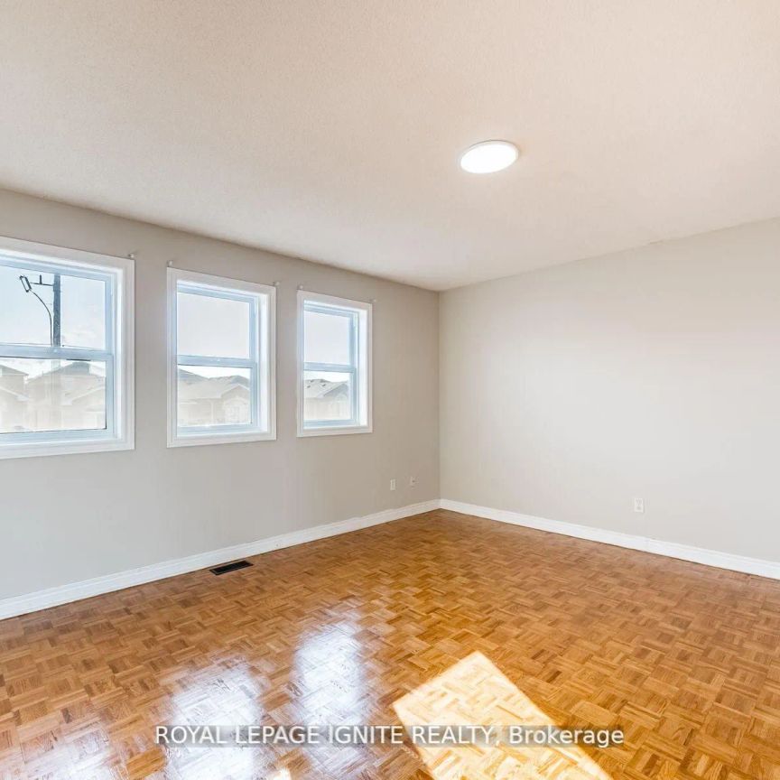 176 Wright Avenue #UPPER - Photo 1