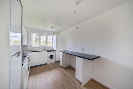 2 bedroom maisonette to rent - Photo 5