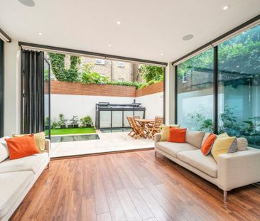 3 bedroom maisonette to rent - Photo 2