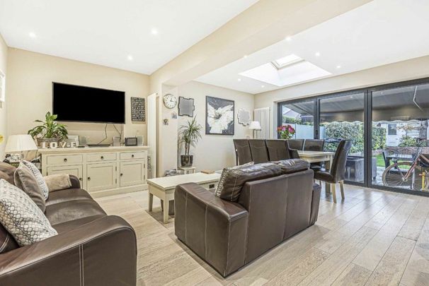 Arundel Road, Kingston Upon Thames, KT1 - Photo 1