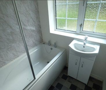 2 bedroom house to rent - Photo 3