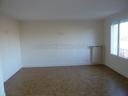 Location Appartement 5 pièces 117m² ENGHIEN LES BAINS 95880 - Photo 4