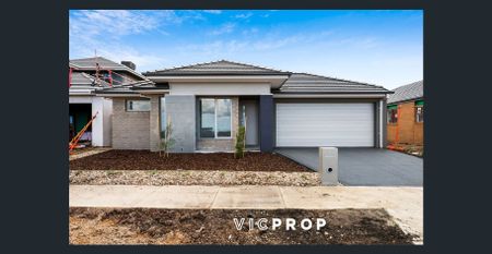 GREAT HOME IN A GREAT LOCATION! - Photo 2