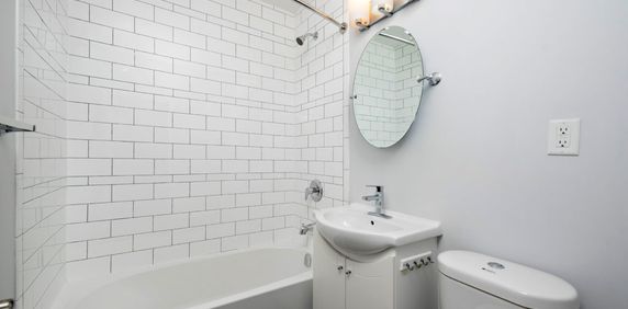 Craigton Drive Apartments - Photo 2