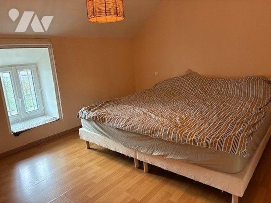 A LOUER Un Appartement de type F2 d'environ 41 m² situé au 1er étage sans ascenseur à FAIX - SA... - Photo 1