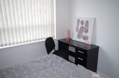 Parkinson Street, Bolton - Photo 3