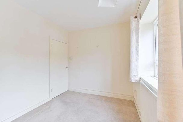 Westbridge Road, Sw, Battersea, SW11 - Photo 1