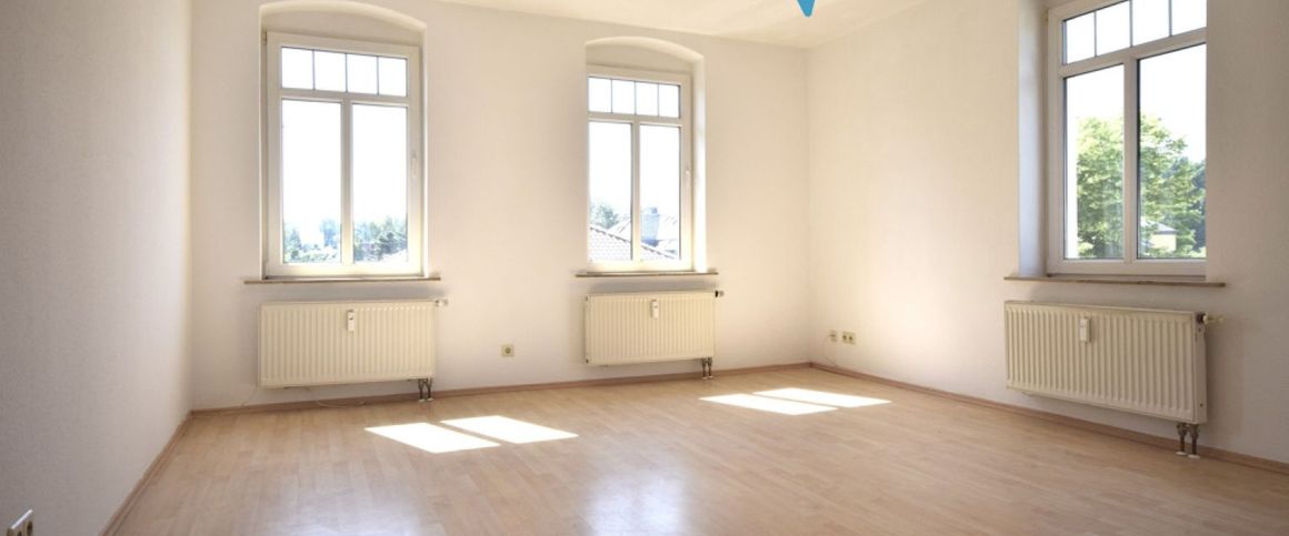 3-Raum Wohnung in Chemnitz • Dusche • neues Laminat• Rottluff • Stellplatz • jetzt schnell anrufen - Foto 1