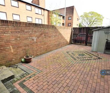 2 bedroom detached house to rent - Photo 3