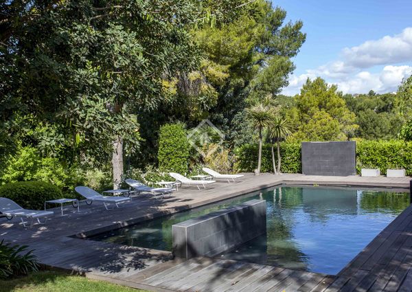 Luxurious villa to rent in one of the best urbanisations in El Bosque