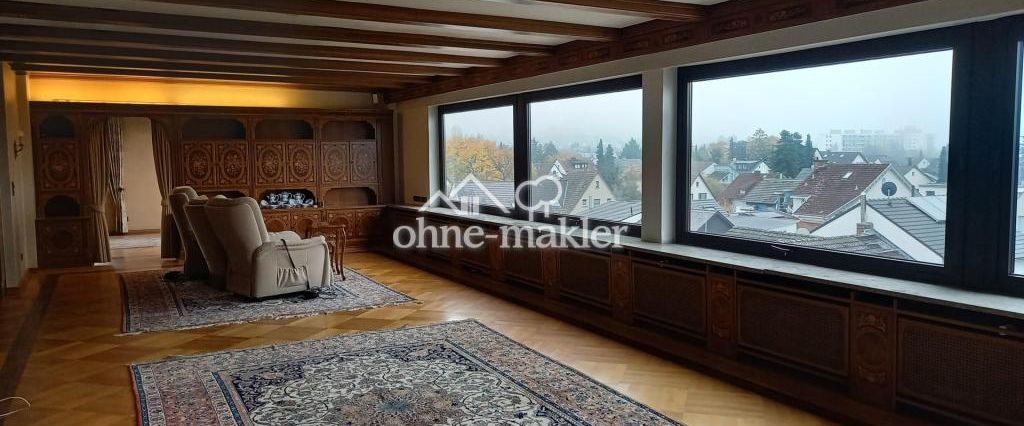 sehr großzügige, außergewöhnliche 3-Zimmerwohnung mit Dachterrasse - Photo 1