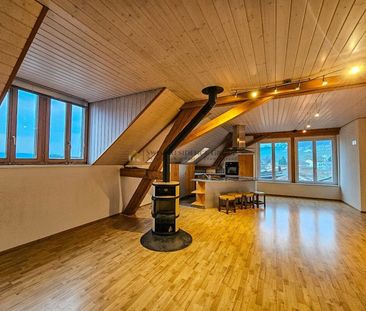 Helle Dach-Maisonettewohnung mit Charme und 165 m² Wohngefühl - Photo 1