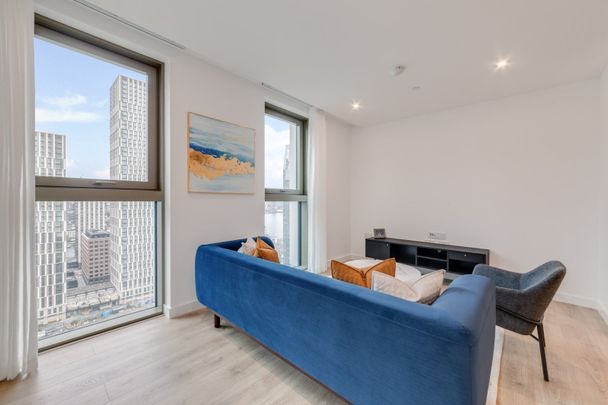 One Thames Quay, 222 Marsh Wall, London, E14 - Photo 1