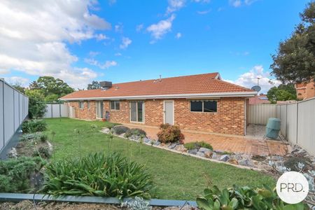 HOME IN THE HEART OF NORRIS PARK! - Photo 4