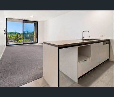 Modern One Bedroom Apartment in Prime Location - Photo 5