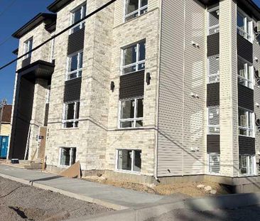 5 ½ Spacieux – Immeuble Tranquille - Photo 1