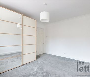 Myddelton Avenue, Enfield, Middlesex, EN1 4AQ - Photo 6