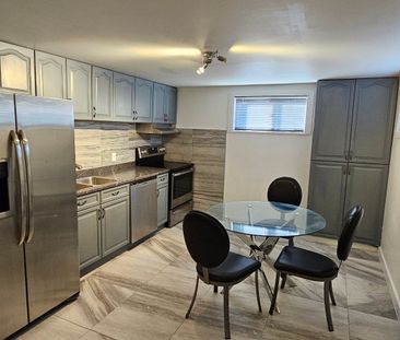 For Lease - 290 Morden Road Unit# Lower Level, Oakville, Ontario - Photo 2