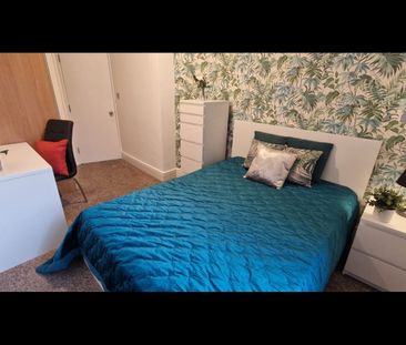 Room in a Shared House, Hollis Road, CV3 - Photo 4