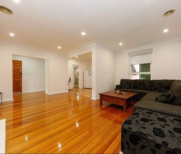 2/102 Broughton Road, Surrey Hills - Photo 2