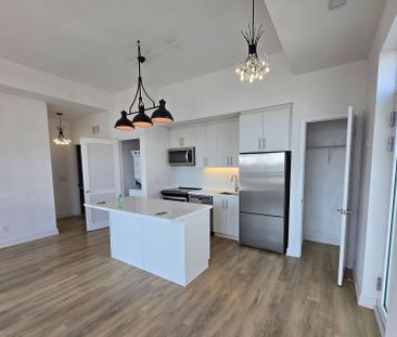 For Lease - 331 Broward Way Unit# 127, Innisfil, Ontario - Photo 5