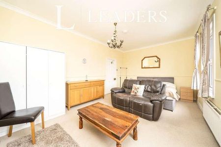 Hoole Lane, Chester, CH2 - Photo 3