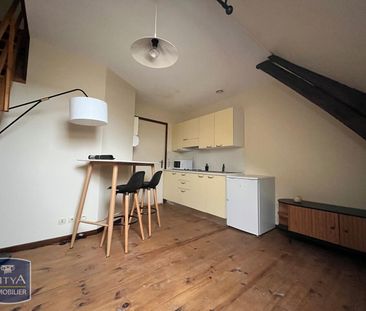 Location Appartement 1 pièce 17m² ST AMAND MONTROND 18200 - Photo 2