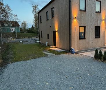 Furuhöjdsvägen, Huddinge - Photo 1