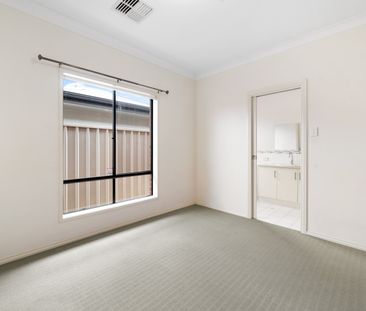 5a Harvey Street, Marleston SA 5033 - House For Rent | Domain - Photo 3