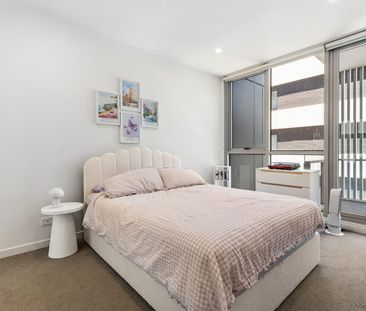 Modern Lifestyle Close to the Heart of Penrith CBD - Photo 3