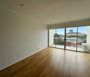 49/4 Wests Road, Maribyrnong VIC 3032 - Photo 3