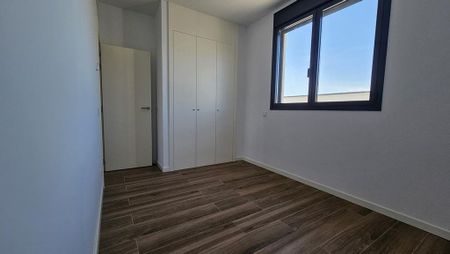 3 bedroom luxury penthouse for rent in Teià, Catalonia - Photo 5