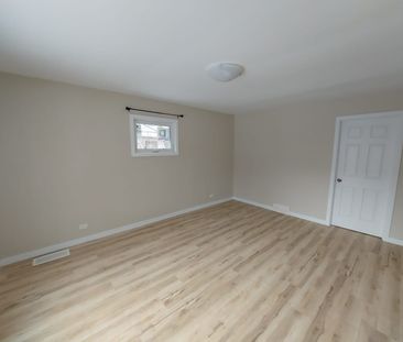 2 Bed + Den South Hill Home! - Photo 1