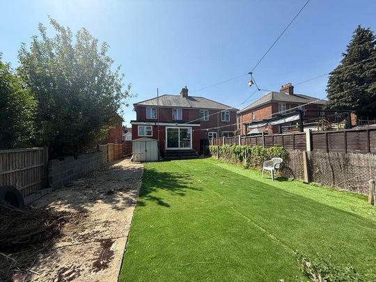 Harrison Road, SO17 - Photo 1