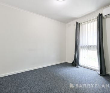 CENTRALLY LOCATED 2 BEDROOM UNIT - Photo 6
