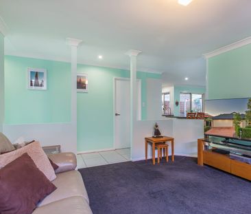 Gorgeous Living - Photo 1