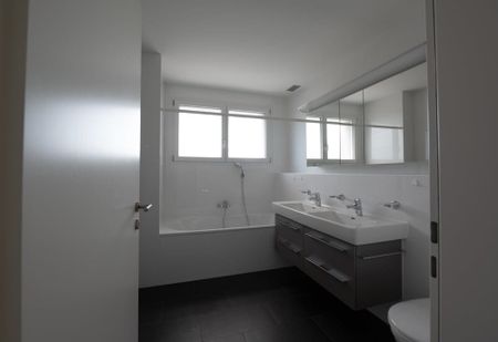 4.5 Zimmer, 117 m², 1. Stock - Photo 4