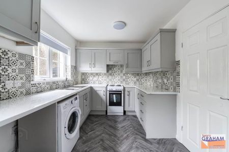 2 Parkview, Lisburn, BT27 4XY - Photo 4