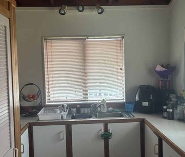 Tidy Family Home - Photo 5